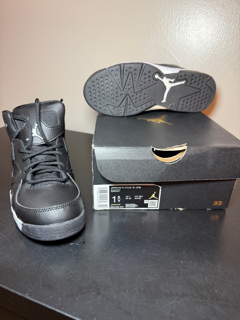 Jordan Flight Club 91 BlackWhite  Brand New  Kids